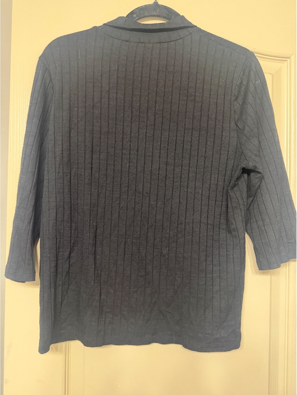 Vince XL Women's Ribbed Gray Button-Up Top - Picture 4 of 4